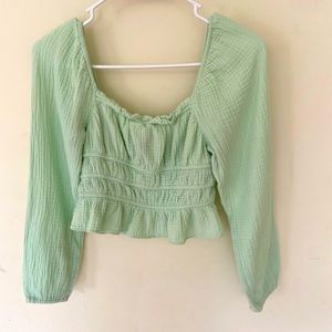 Wild Fable XS light green puff sleeve top